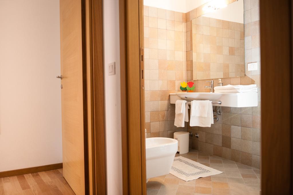 Ca' Dei Boieti Casa Vacanze Ronzo-Chienis Quarto foto